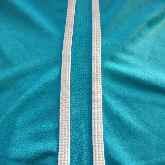 Turquoise Nike Tank Top - Picture 4 of 5